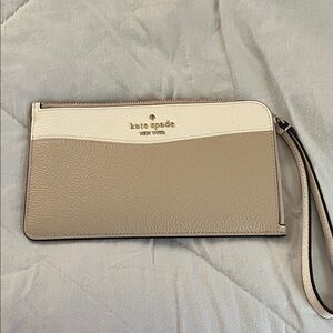 Kate Spade Wristlet